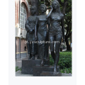 Escultura de bronze mulher para decoração de jardim